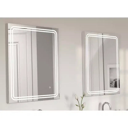 Specchio da parete a LED dimmerabile senza cornice da 24"x30" con vetro antiappannamento – Installazione cablata