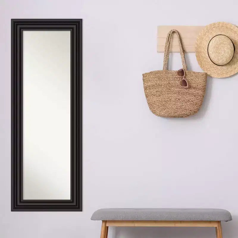 Specchio da porta a figura intera coloniale nero 50x137 cm – Finitura satinata, bordo smerlato