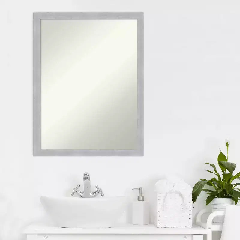 Specchio da parete per bagno stretto, non bisellato, in nichel spazzolato, 20"x26"