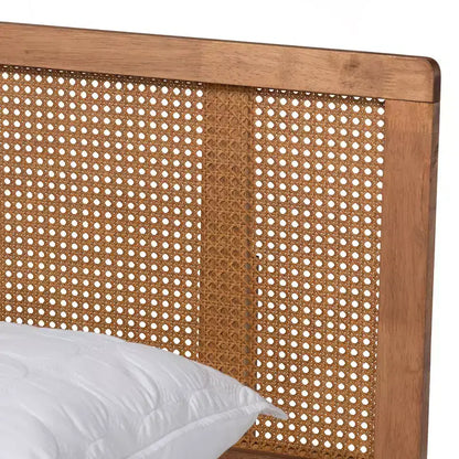 Letto a piattaforma in legno – Finitura noce frassino, Struttura letto moderna a profilo basso
