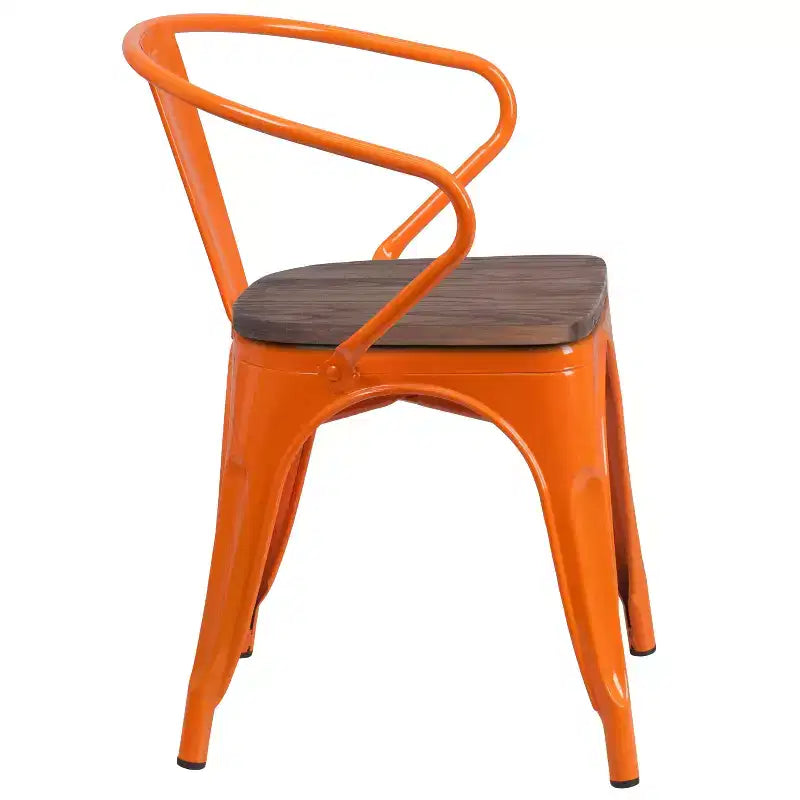 Sedia da pranzo in metallo con sedile e braccioli in legno – Stile industriale