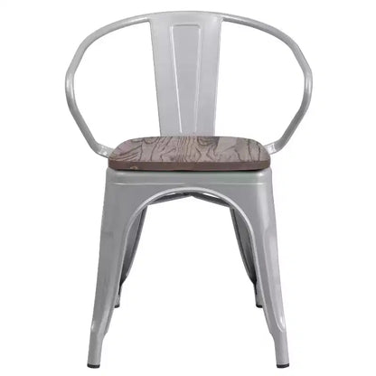 Sedia da pranzo in metallo con sedile e braccioli in legno – Stile industriale