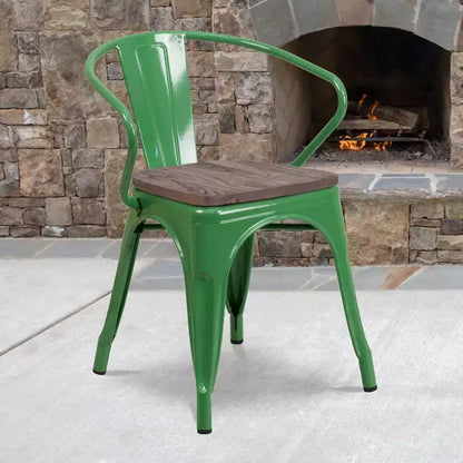 Sedia da pranzo in metallo con sedile e braccioli in legno – Stile industriale
