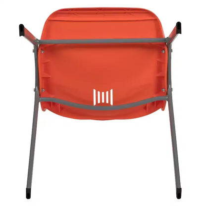 Sedia impilabile ergonomica con scocca e telaio in metallo, portata 400 kg