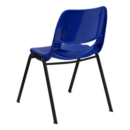 Sedia impilabile ergonomica con scocca e telaio in metallo, portata 400 kg