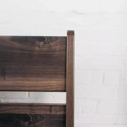 Testiera a pannelli – Finitura color moka, accento moderno per la camera da letto