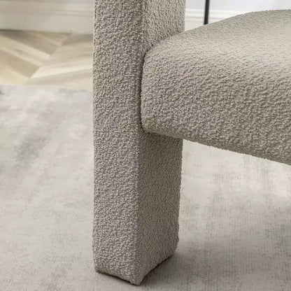 Poltrona a braccioli quadrati rivestita in tessuto bouclé da 28" di larghezza – Struttura in legno, nessun assemblaggio richiesto